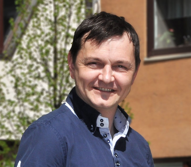 BORUT DOLINAR